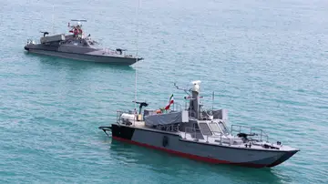 Irán cifra en 25 los buques que han cruzado el estrecho de Ormuz en las últimas 24 horas "con permiso" de Teherán Irán cifra en 25 los buques que han cruzado el estrecho de Ormuz en las últimas 24 horas "con permiso" de Teherán