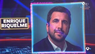 El candidato a la presidencia del Real Madrid, Enrique Riquelme, entre los invitados de El Hormiguero