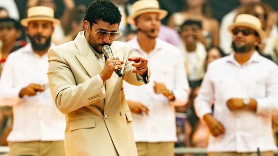 Bad Bunny trae Puerto Rico a Madrid en la primera noche de su residencia Bad Bunny trae Puerto Rico a Madrid en la primera noche de su residencia