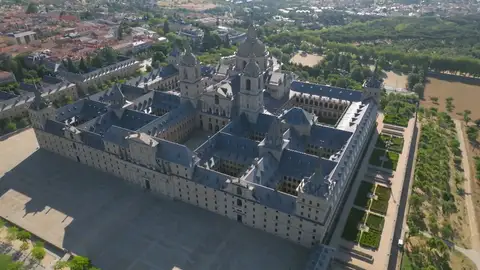 Monasterio de El Escorial Monasterio de El Escorial