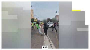 La Polic&iacute;a abre expediente disciplinario al agente que agredi&oacute; a una docente en Valencia