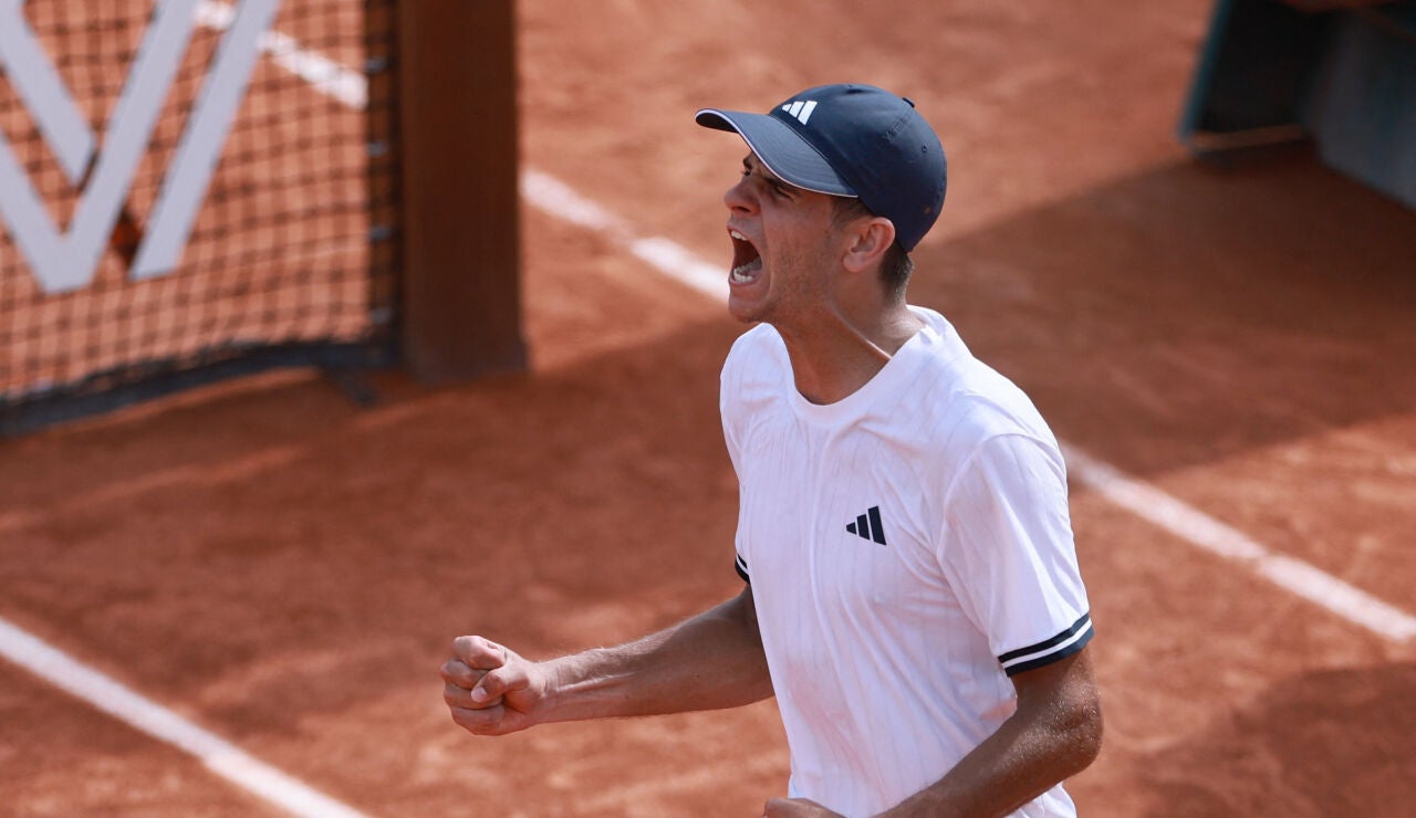 Rafa J&oacute;dar celebra una victoria en Roland Garros 2016