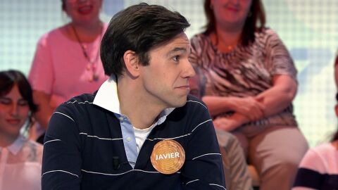 El m&eacute;todo de estudio de Javier sorprende en Pasapalabra: &ldquo;La carrera me la saqu&eacute; en la cama&rdquo;