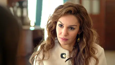 Nare intenta salvar el matrimonio de Cihan, pero Alya sentencia su historia: "Fue un error" Nare intenta salvar el matrimonio de Cihan, pero Alya sentencia su historia: "Fue un error"