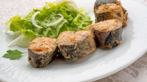 Caballa adobada con ensalada, de Karlos Argui&ntilde;ano: "&iexcl;C&oacute;mo huele a Andaluc&iacute;a esta receta!"