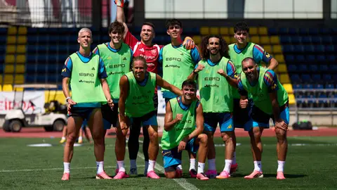 Los futbolistas de la selección española durante un entrenamiento este lunes en Las Rozas Los futbolistas de la selección española durante un entrenamiento este lunes en Las Rozas