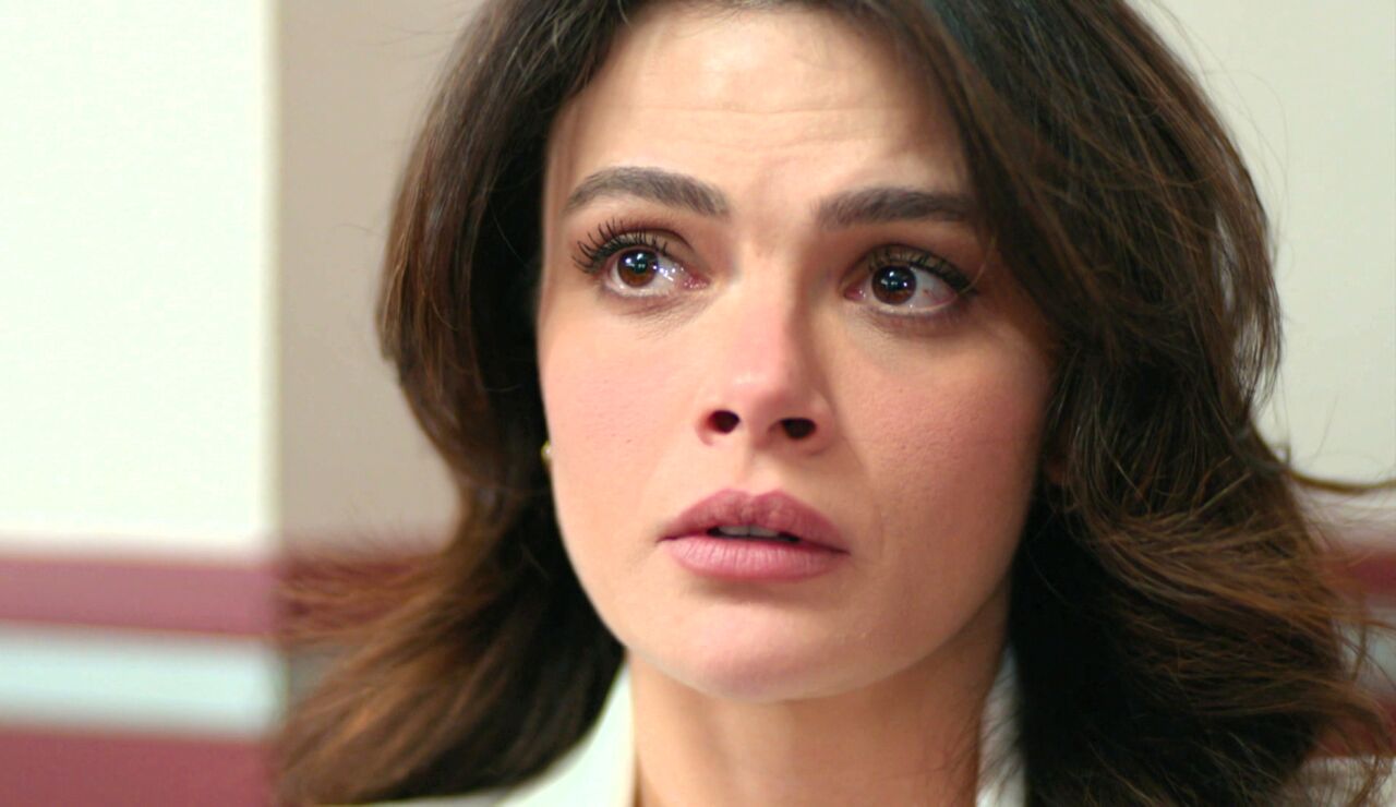 Cihan frena el divorcio con una sorprendente declaraci&oacute;n de amor ante el juez: "La quiero"