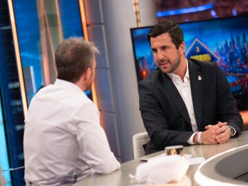 "Rodri jugar&aacute; en el Real Madrid": la primera gran promesa de Enrique Riquelme en El Hormiguero