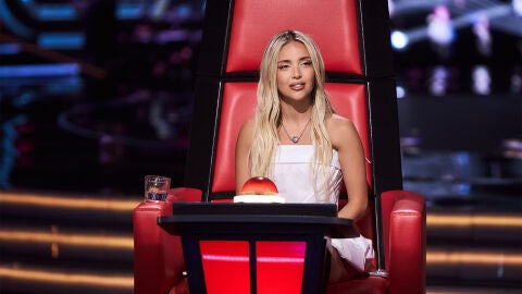 Ana Mena en La Voz Kids
