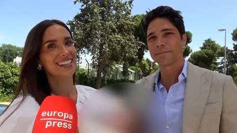 María Pombo y Pablo Castellano en el bautizo de su hija María Pombo y Pablo Castellano en el bautizo de su hija