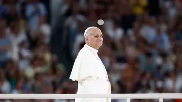 El Papa León XIV en el Santiago Bernabéu El Papa León XIV en el Santiago Bernabéu