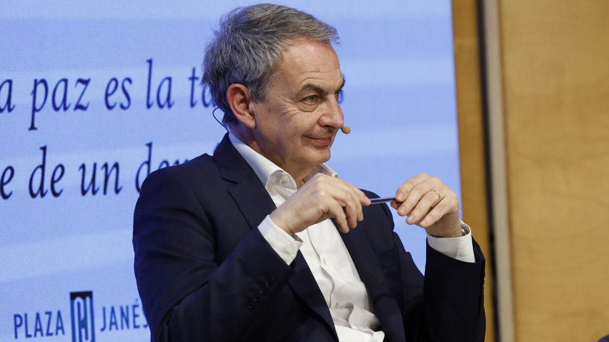 El juez que investiga a Zapatero pide permiso a EE