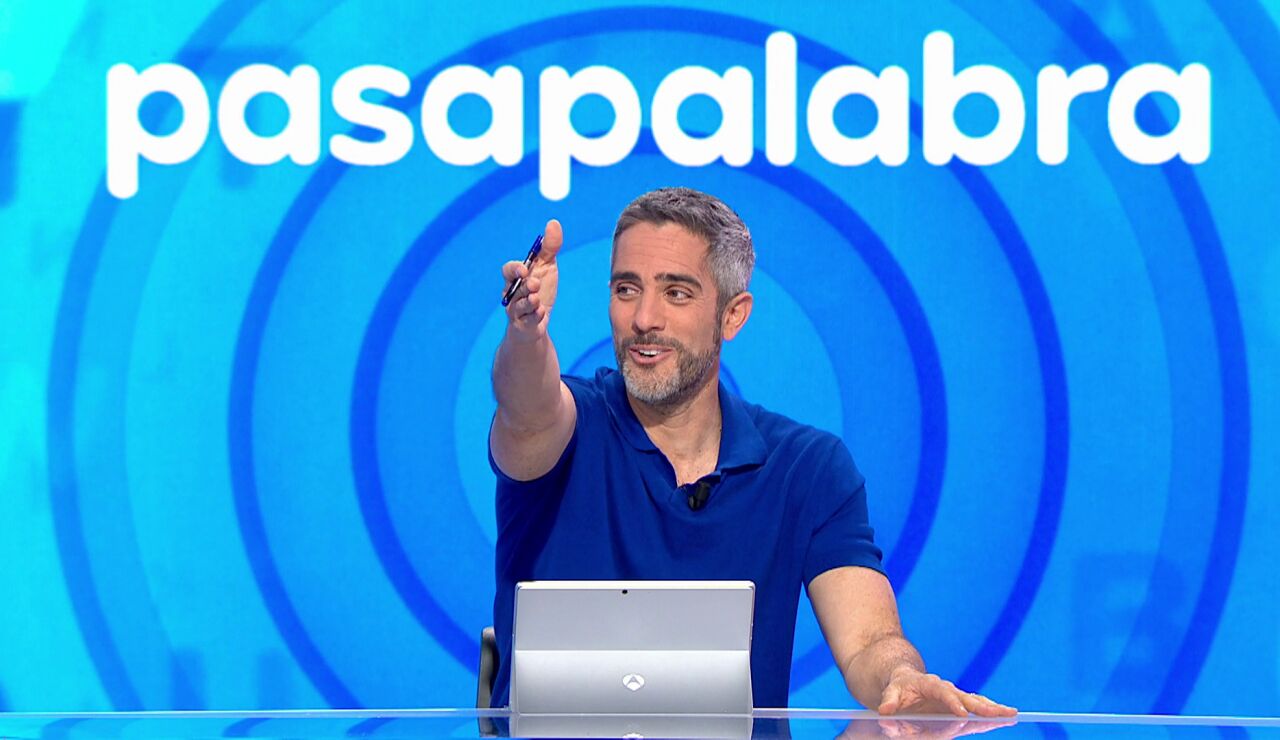 &ldquo;Est&aacute;is buenos los dos&hellip;&rdquo;: Roberto Leal, desesperado con un clasicazo en La Pista