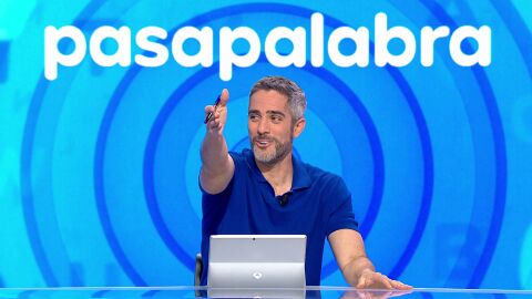 &ldquo;Est&aacute;is buenos los dos&hellip;&rdquo;: Roberto Leal, desesperado con un clasicazo en La Pista