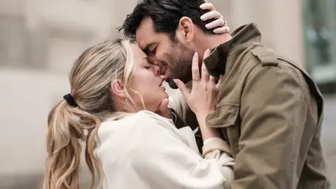 Sonia deja atrás sus miedos y se deja llevar con Can: “¡Yo también te quiero!” Sonia deja atrás sus miedos y se deja llevar con Can: “¡Yo también te quiero!”