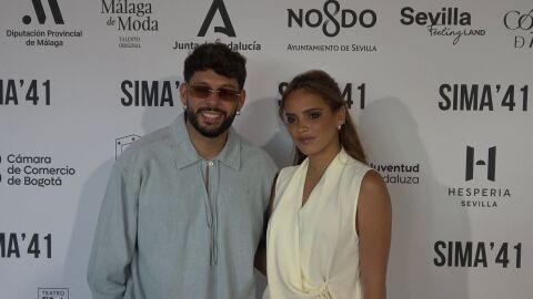 Gloria Camila Junto a su novio Álvaro García 