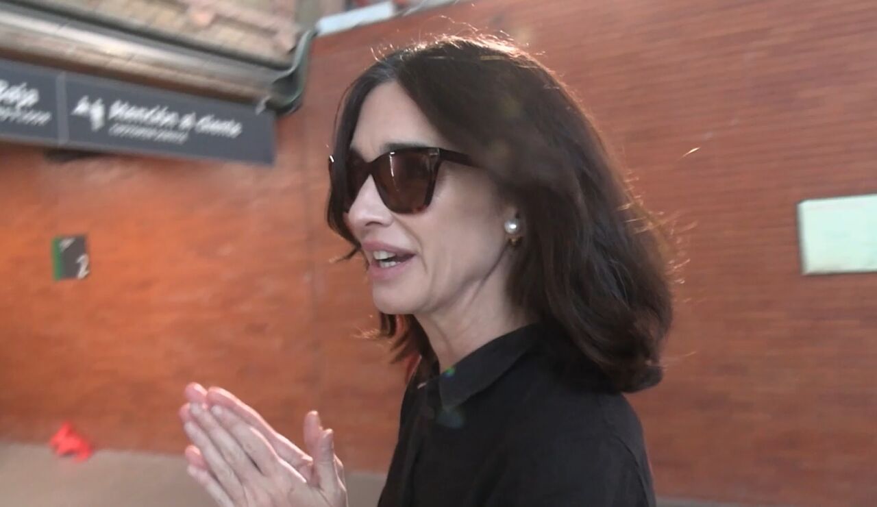 Paz Vega pillada por los paparazzi