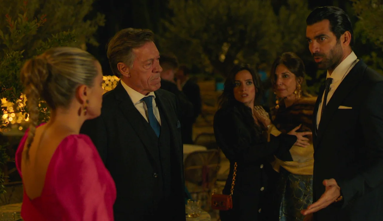 Can y Sonia enfrentados por la infidelidad de Ayaz