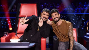 &iquest;Qui&eacute;n es Anto&ntilde;ito Molina? Este es el asesor de Antonio Orozco en La Voz Kids