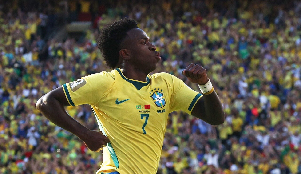 Vinicius celebra un gol ante Marruecos en el Mundial