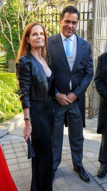 Olivia de Borbón y Luis Alfonso de Borbón en el homenaje a Francisco de Borbón