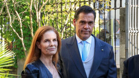 Olivia de Borbón y Luis Alfonso de Borbón en el homenaje a Francisco de Borbón