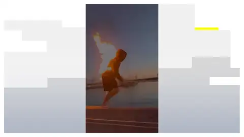 Se prende fuego y se tira al mar Se prende fuego y se tira al mar