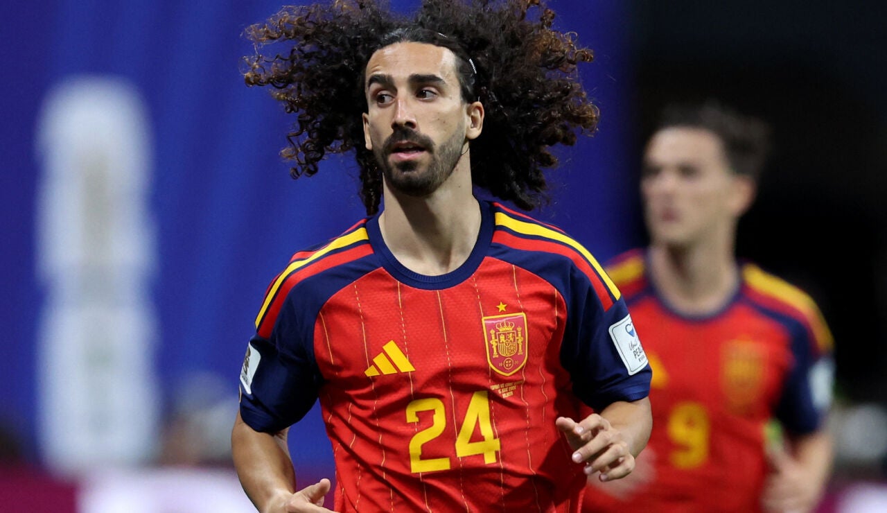 Marc Cucurella con la selecci&oacute;n espa&ntilde;ola en el Mundial 2026