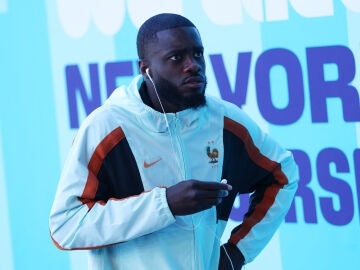  Ibrahima Konat&eacute;, antes del Francia - Senegal