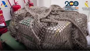 Coca&iacute;na interceptada en un velero al sur de Canarias