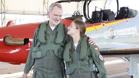 El rey Felipe y la Princesa Leonor, juntos en la Academia General del Aire de San Javier.