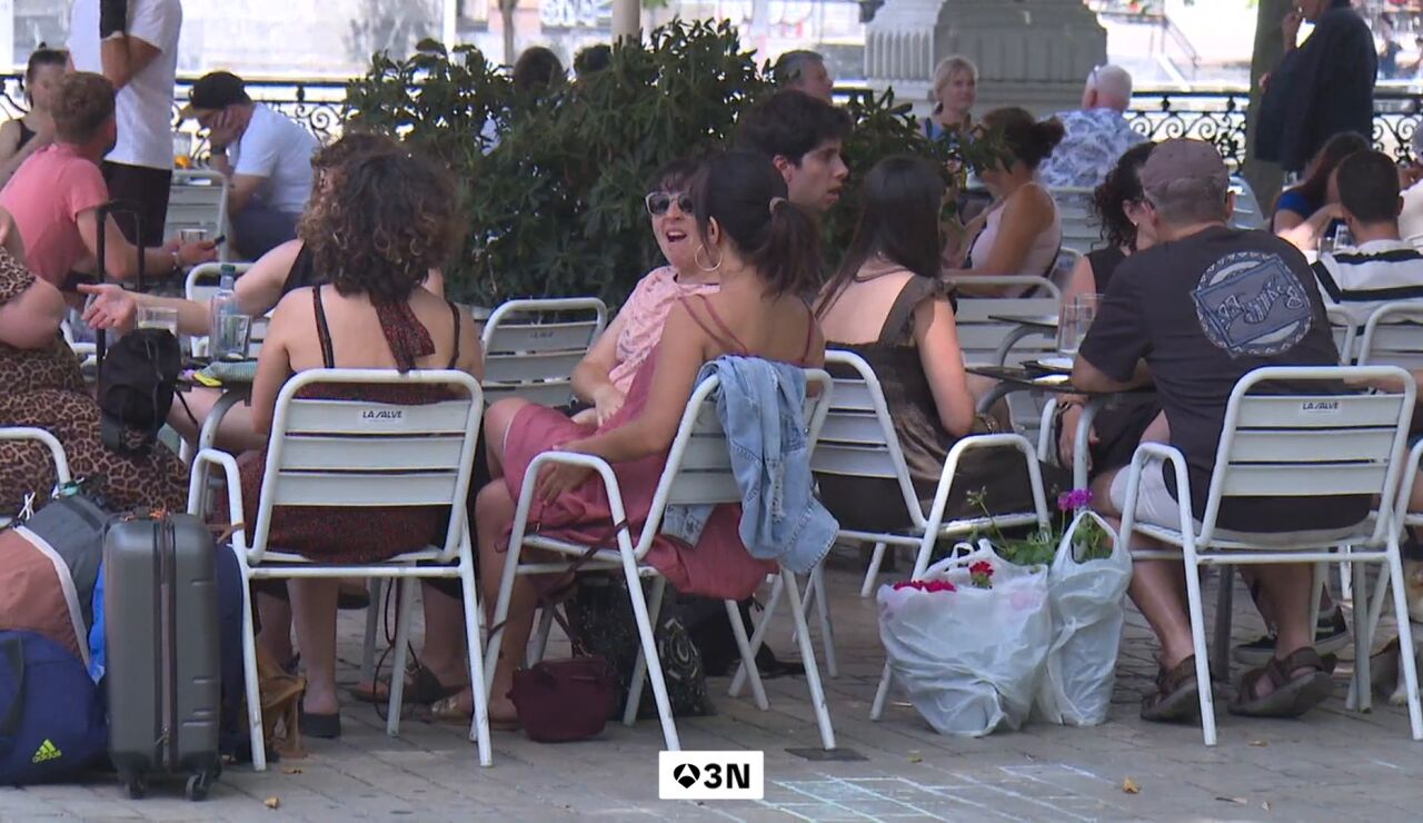 El verano arranca con la primera ola de calor del a&ntilde;o y avisos extremos en gran parte de Espa&ntilde;a