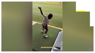 El hermano de Lamine Yamal intentando jugar a golf