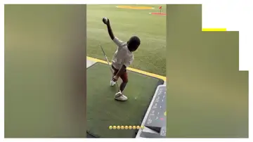 El hermano de Lamine Yamal intentando jugar a golf El hermano de Lamine Yamal intentando jugar a golf