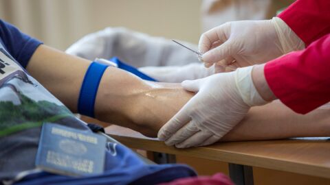 Paciente en una analítica de sangre