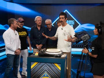 Marron desaf&iacute;a a la vista con una ilusi&oacute;n &oacute;ptica en homenaje a Tip en El Hormiguero
