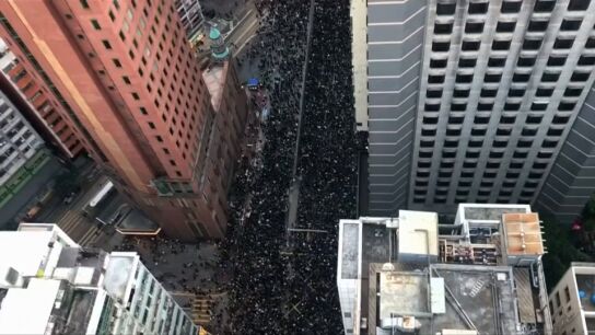 Efem&eacute;rides de hoy 1 de julio de 2026: Asalto al parlamento de Hong Kong
