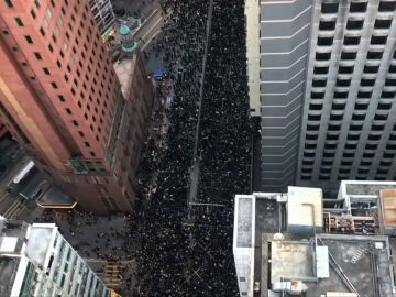Efem&eacute;rides de hoy 1 de julio de 2026: Asalto al parlamento de Hong Kong