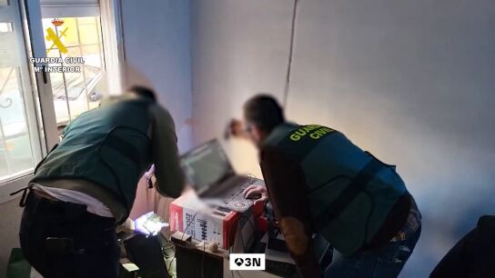 Detenido un ciberdepredador sexual que enga&ntilde;&oacute; a m&aacute;s de 20 menores haci&eacute;ndose pasar por un ni&ntilde;o en Alicante 
