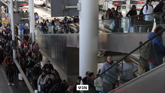 Renfe cancela 320 trenes este lunes por la huelga convocada por el Sindicato Ferroviario Renfe cancela 320 trenes este lunes por la huelga convocada por el Sindicato Ferroviario