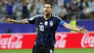 Leo Messi celebra su gol de falta ante Jordania Leo Messi celebra su gol de falta ante Jordania