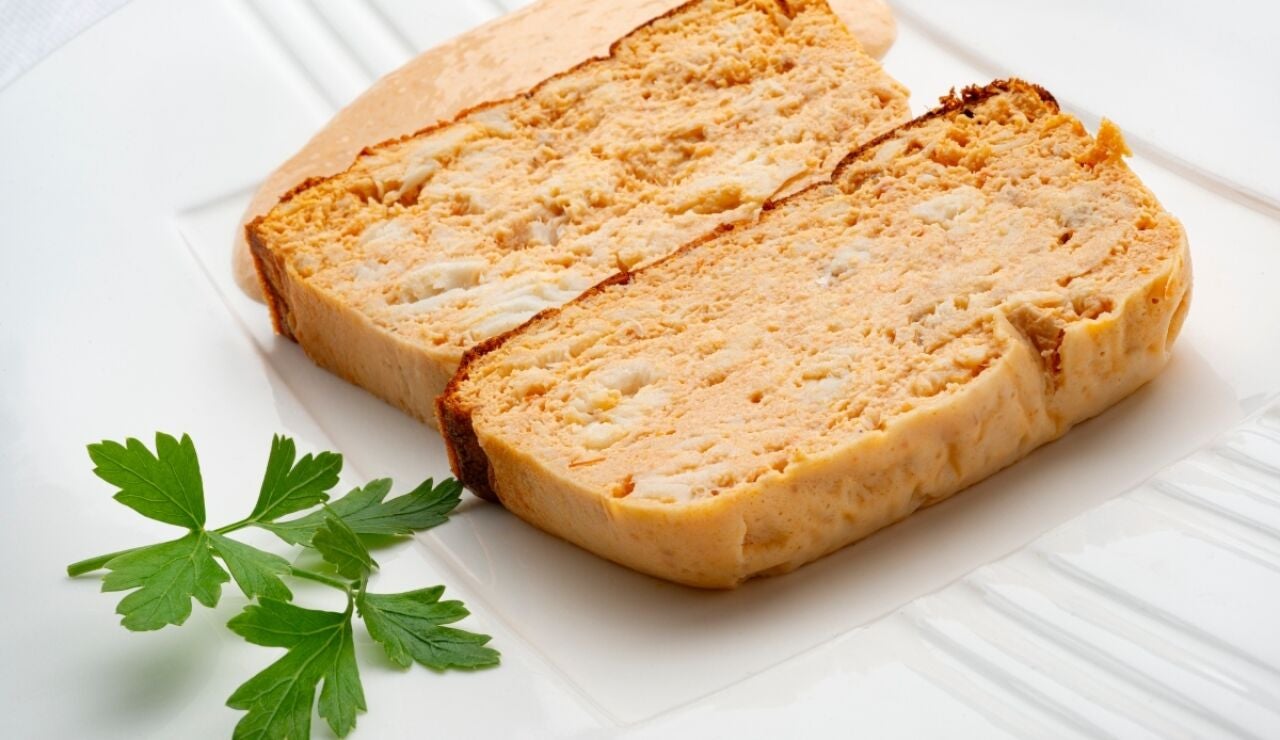Pastel de merluza de Karlos Argui&ntilde;ano