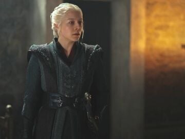 Emma D'Arcy, Rhaenyra, en la temporada 3 de La casa del drag&oacute;n