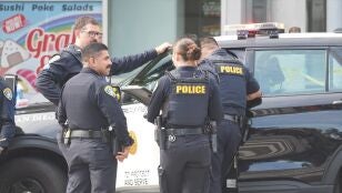 Polic&iacute;a estadounidense en una foto de stock