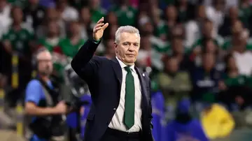 Javier Aguirre, en el partido ante Ecuador Javier Aguirre, en el partido ante Ecuador