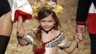 Thylane Blondeau de peque&ntilde;a desfilando para Jean Paul Gaultier
