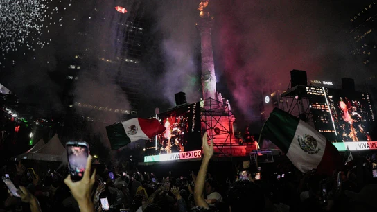 Celebración este martes en Ciudad de México tras el triunfo ante Ecuador en el Mundial Celebración este martes en Ciudad de México tras el triunfo ante Ecuador en el Mundial
