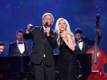 Sole Gim&eacute;nez y Miquel Fern&aacute;ndez llenan de elegancia el plat&oacute; como Lady Gaga y Tony Bennett 
