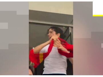 Rosal&iacute;a en pleno partido.