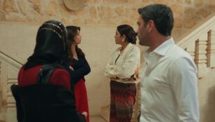 Sadakat humilla a Alya delante de su madre: &ldquo;&iquest;qui&eacute;n querr&iacute;a casarse con ella?&rdquo;